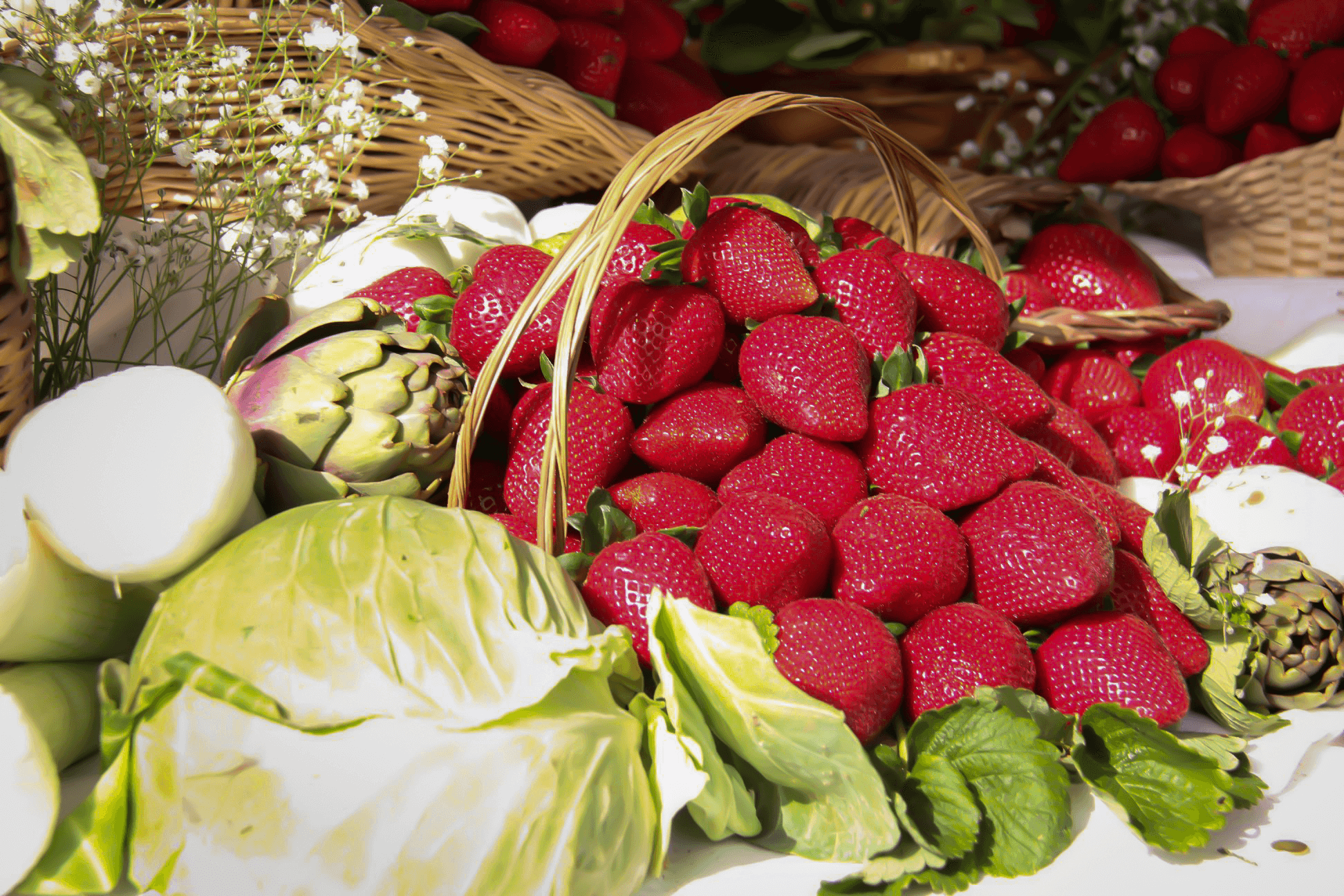Basket with Straberries